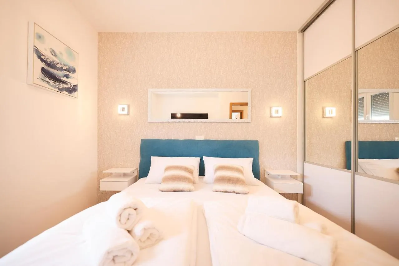 The Mak Boutique Apartment Zadar 0*,